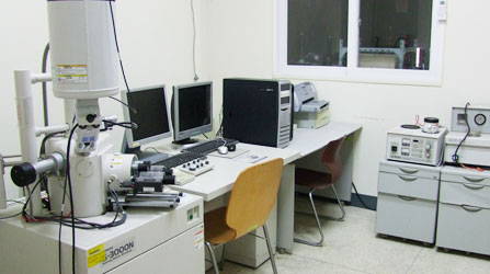 반도체분석실험실 사진